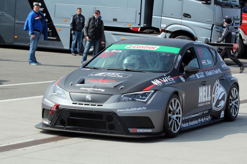 örömautózás_edina_b3r