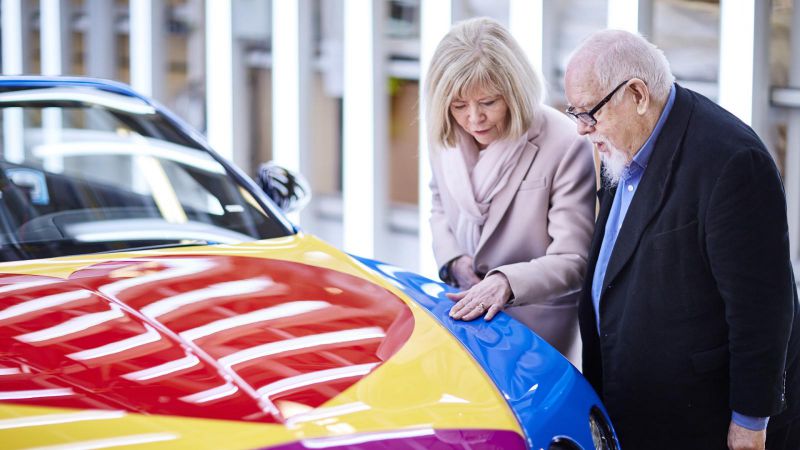 bentleycontinentalgtv8sconvertibleartcar02