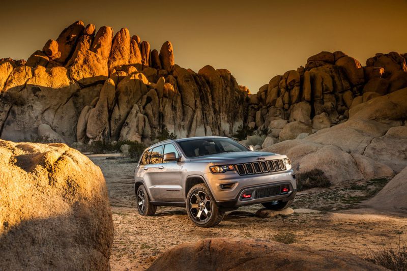 jeepgrandcherokeetrailhawk2017