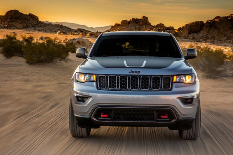 jeepgrandcherokeetrailhawk2017a